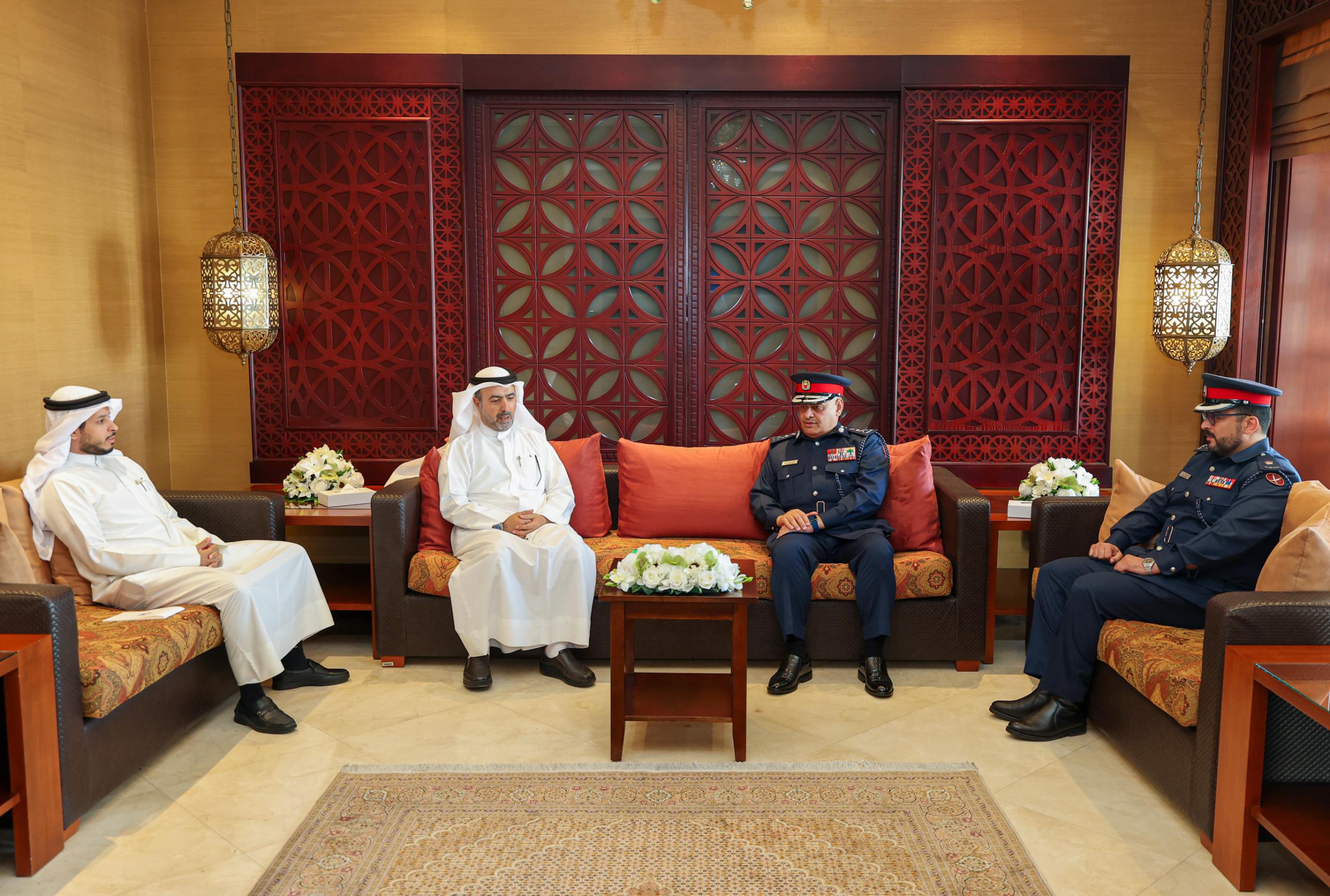 على هامش مشاركتهم في اجتماع آلية التنسيق العربية للحد من مخاطر الكوارث .. رئيس الأمن العام يلتقي عددا من مسؤولي الدول والمنظمات الإقليمية والدولية<